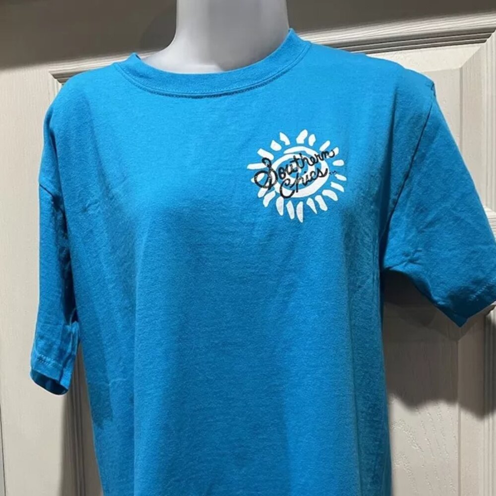 Southern Chics Nursing Nurse Teacher Girlie Bright Blue T Shirt Medium
